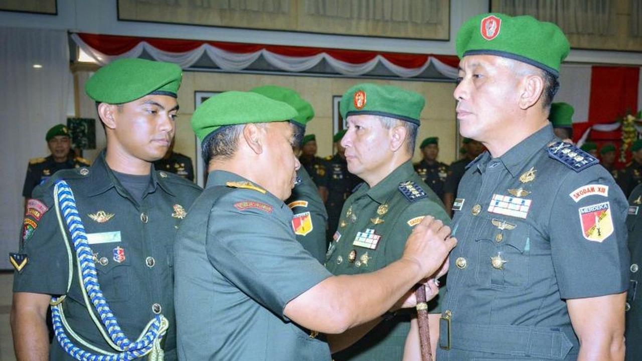 Pangdam XIII/Merdeka Pimpin Mutasi Pejabat Utama, Perkuat Efektivitas Organisasi
