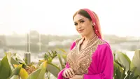 Pedangdut Givri Taj Temani Momen Lebaran Lewat Lagu Baru Hari Raya, Hadirkan Sentuhan Melayu