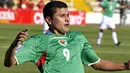 Bolivia&#039;s Joaquin Botero celebrates after scoring against Argentina during their FIFA World Cup South Africa-2010 qualifier match at Hernando Siles stadium in La Paz on April 1, 2009. AFP PHOTO/Aizar Raldes