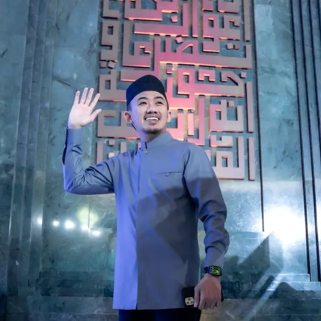 Ustaz Syam Elmarusy.