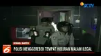 Tempat ini hanya memiliki izin rumah makan, namun polisi juga menemukan puluhan wanita yang mengaku bekerja sebagai pemandu lagu dan bahkan di antaranya masih di bawah umur.