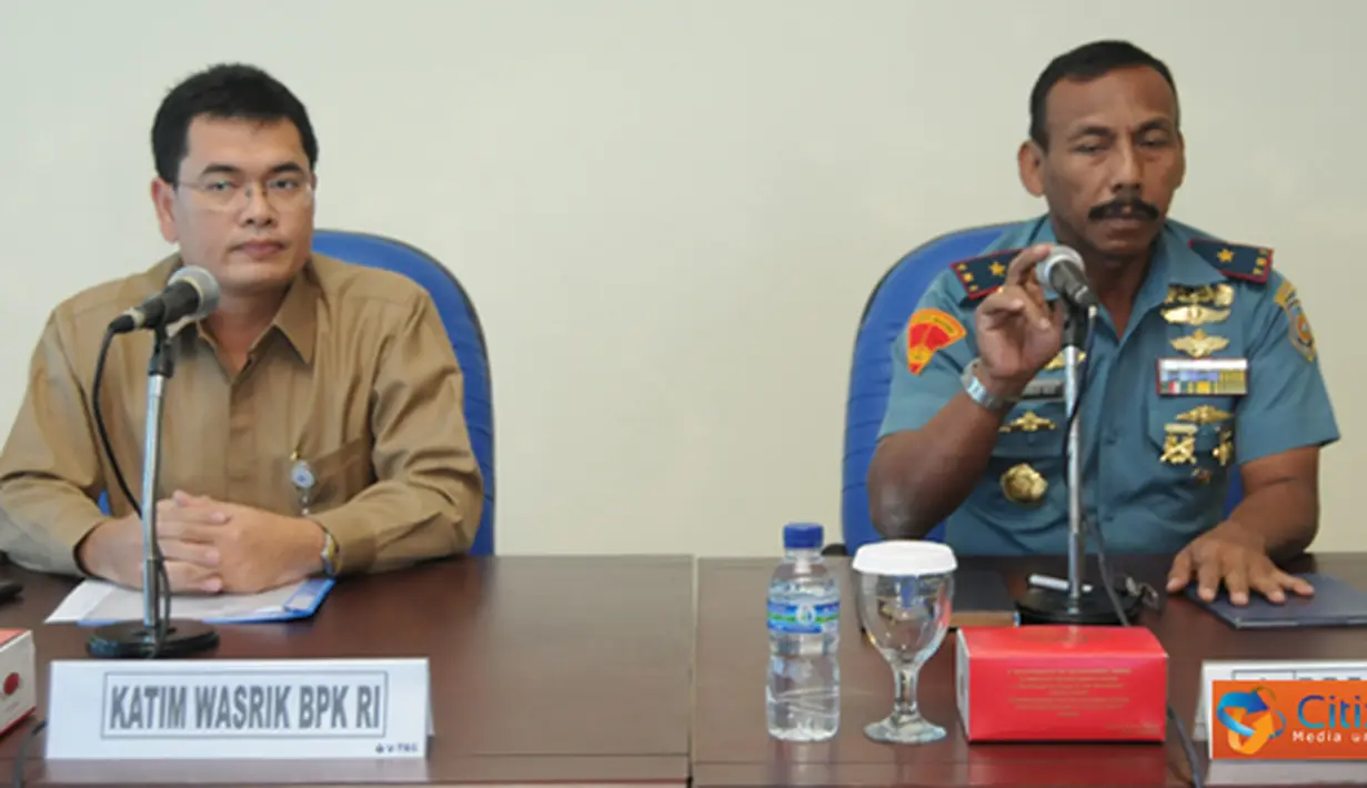 Citizen6, Surabaya: Wadan Kobangdikal Brigjen TNI Marinir P. Verry Kunto. G menerima Tim Wasrik BPK RI yang akan melaksanakan Pengawasan dan Pemeriksaan di Kobangdikal, Selasa (10/7). (Pengirim: Penkobangdikal).