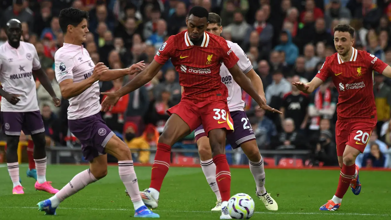Tampil Impresif, Liverpool Sikat Brentford Dua Gol Tanpa Balas