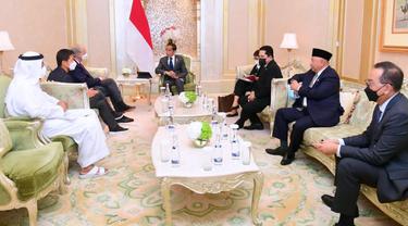 Presiden Joko Widodo atau Jokowi berkunjung ke Uni Emirat Arab atau UAE