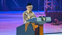 Menteri Pendidikan Dasar dan Menengah (Mendikdasmen) Abdul Mu'ti menghadiri puncak peringatan Hari Guru Nasional 2025 di Indonesia Arena, Jakarta, pada Jumat. (Istimewa)