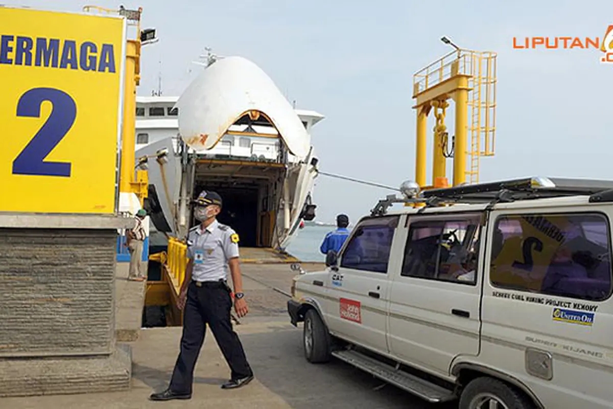 mudik-merak-130806b.jpg