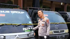 Kejar-kejaran Polisi vs Maling Mobil Berakhir di Tol Tomang