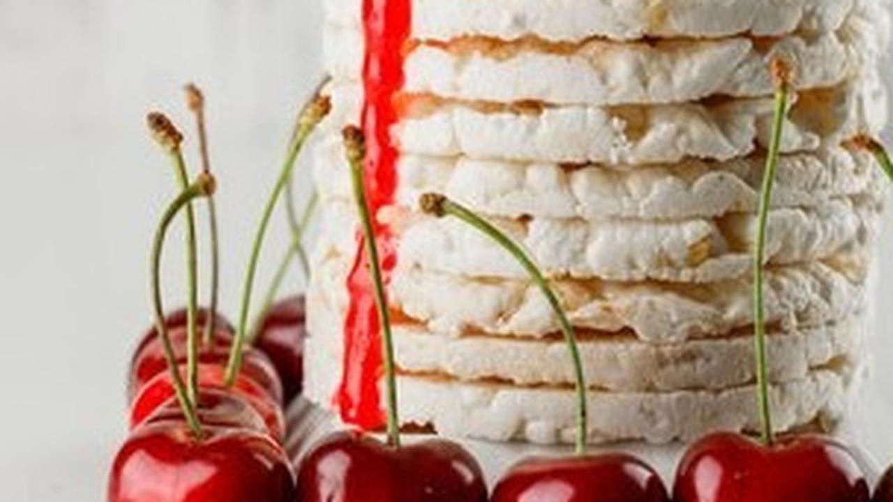Tak Hanya Sebagai Hiasan Kue, Buah Ceri Memiliki Banyak Khasiat untuk Kesehatan