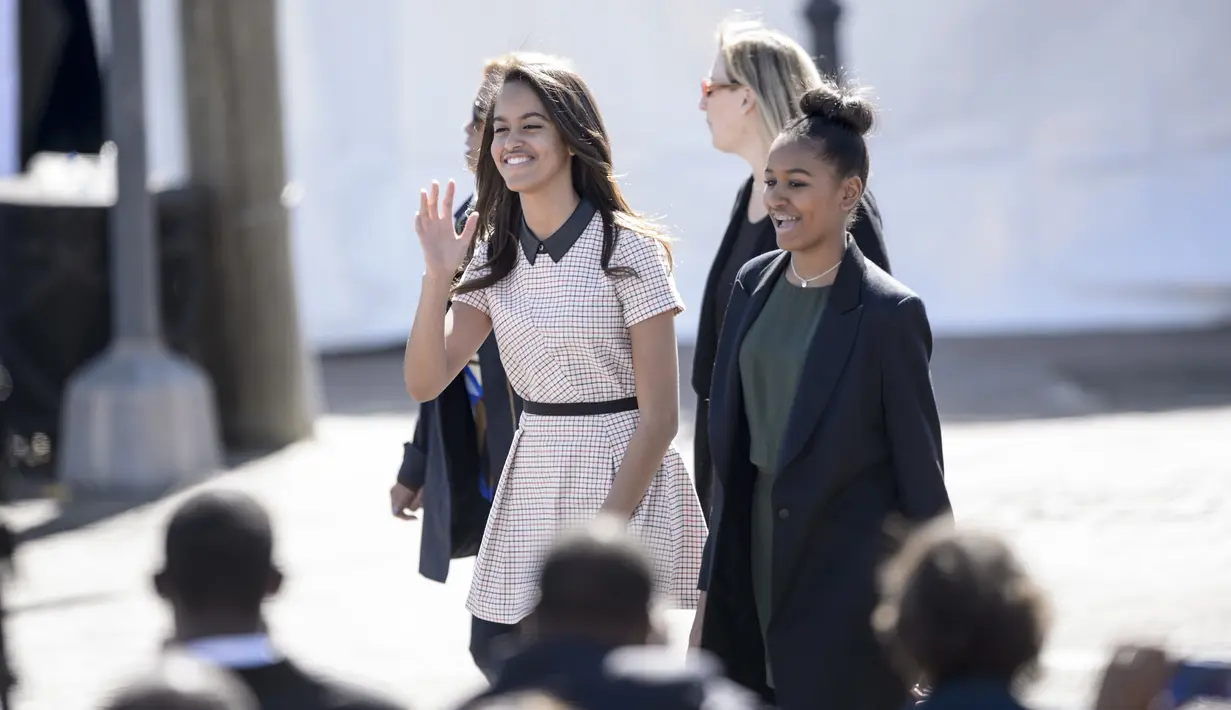 Dilansir dari Radaronline, media tersebut tengah menjadi salah satu media massa yang paling pertama mempublikasikan foto-foto tersebut. (AFP/Bintang.com)