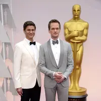 Neil Patrick Harris dan David Burtka (Bintang/EPA)