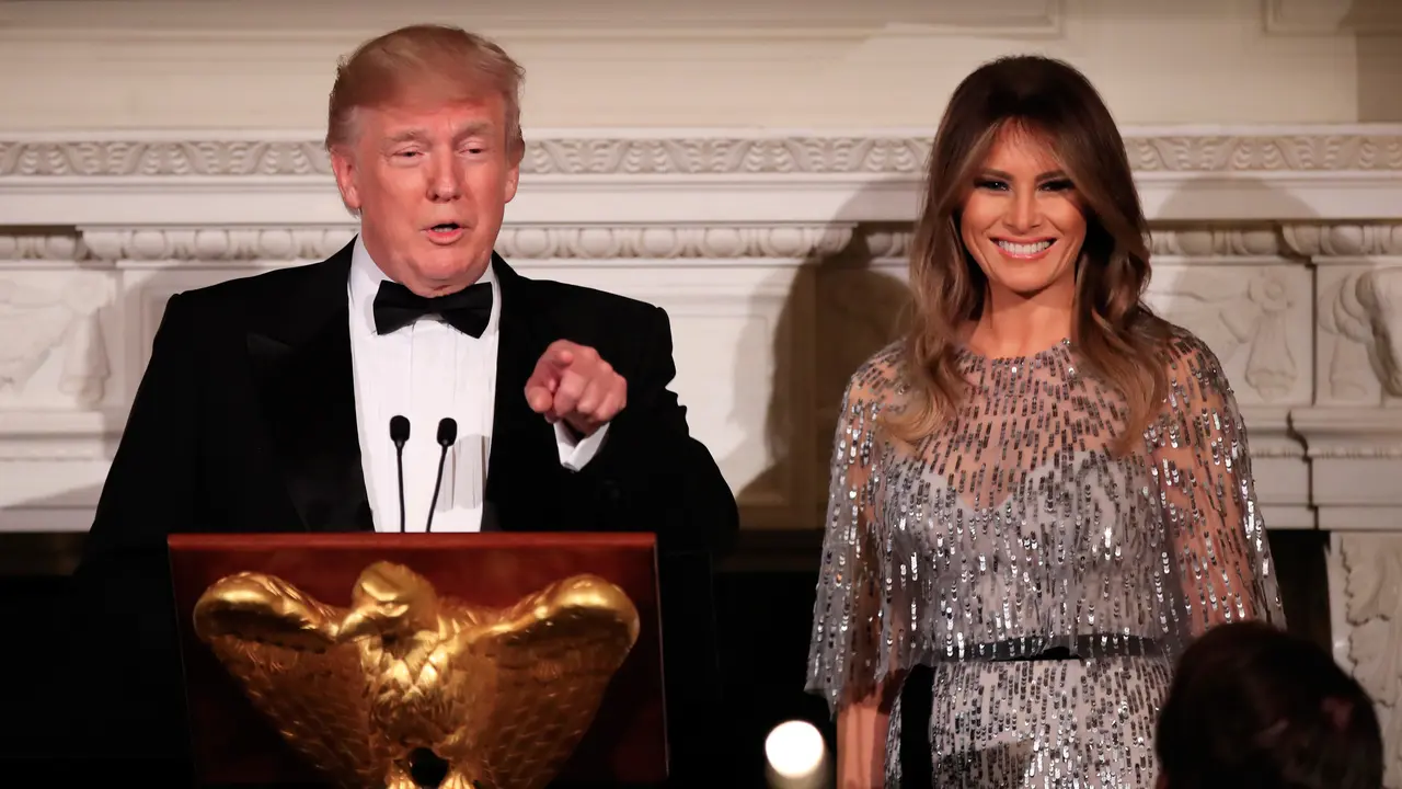 Gaun Melania Trump Harganya Capai Ratusan Juta