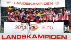 PSV Eindhoven memastikan diri meraih gelar juara Eredivisie Belanda usai mengalahkan Heerenveen dengan skor 4-1, di laga pekan ke-31, Minggu (19/4/2015) dinihari WIB. (psv.nl)