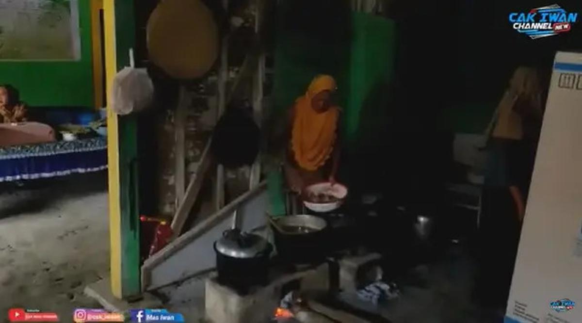 7 Potret Dapur Sederhana Rumah Pratama Arhan di Blora, Ada Tungku Kayu Khas Tempo Dulu