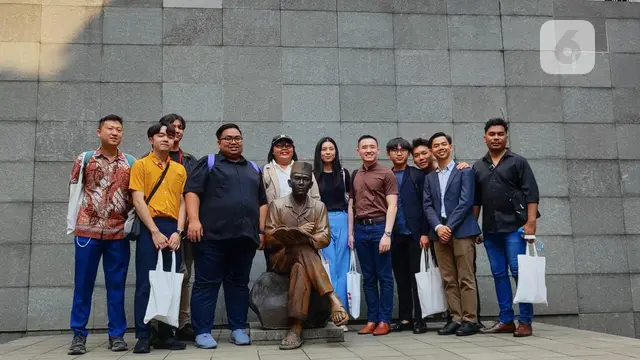 Delegasi Muda ASEAN Jajal Kereta Cepat Whoosh dan Eksplorasi Budaya hingga Sejarah Bandung