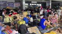 Banjir juga dilaporkan terjadi di kota-kota pesisir Lallo, Pamplona dan Claveria. Belum ada laporan mengenai korban jiwa. (Philippine Coast Guard via AP)