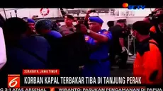 Sebanyak 56 orang yang menjadi korban kapal terbakar terdiri dari 53 orang selamat dan tiga orang meninggal dunia  tiba di Dermaga Terminal Zamrud Utara Pelabuhan Tanjung Perak Surabaya.