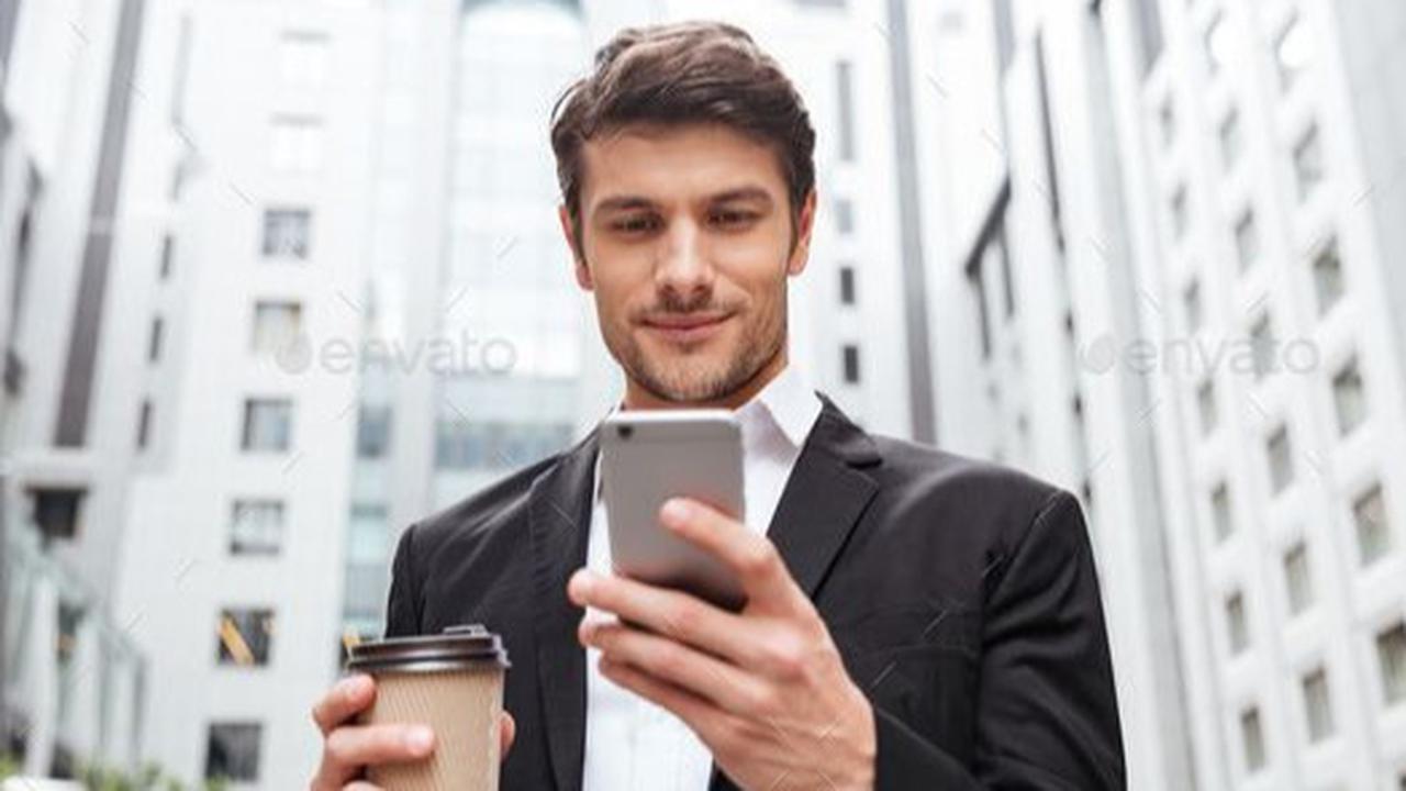 Benarkah Typing Ganteng Bisa Mempengaruhi Perasaan Seseorang? Ternyata Ini Dampak yang Dirasakan