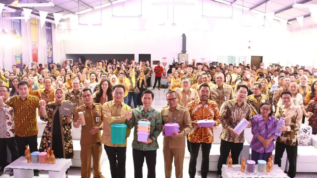 Brand Premium Peralatan Plastik Resmikan Pabrik Terbesarnya di Jawa Timur