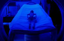 FOTO: Melihat Para Peneliti Meksiko Periksa Dua Tubuh Mumi Alien Menggunakan Alat CT Scan