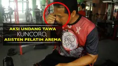 Video aksi undang tawa yang tak terduga dari Asisten Pelatih Arema Cronus, Kuncoro, saat latihan fitness.