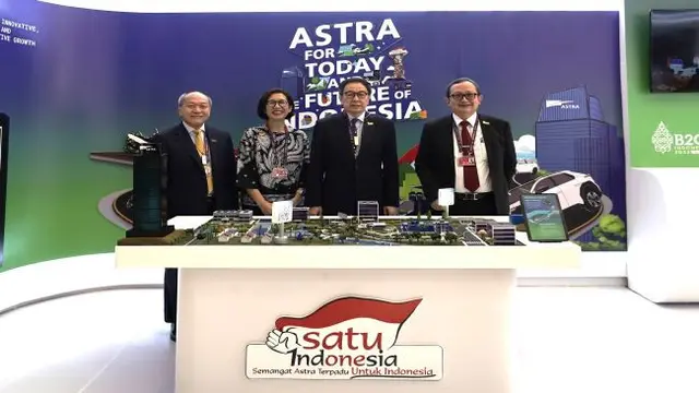 Booth Astra yang mengusung tema “Astra for Today and the Future of Indonesia” di acara B20 Summit Indonesia 2022. (Foto: Astra)