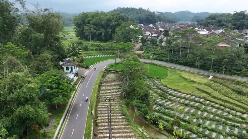 Terus Tingkatkan Kualitas, Begini Detail Kondisi Jalan di Jawa Tengah
