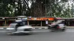 Suasana Pasar Burung Barito setelah dibongkar, Kebayoran Baru, Jakarta Selatan, Jakarta, Selasa (10/5/2022). Pemerintah Kota Jakarta Selatan membongkar sejumlah ruko di Pasar Burung Barito untuk direnovasi. (Liputan6.com/Johan Tallo)