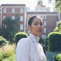 Padu padan Tara Basro yang bikin penampilannya selalu terlihat keren. (Sumber Foto: tarabasro/instagram)