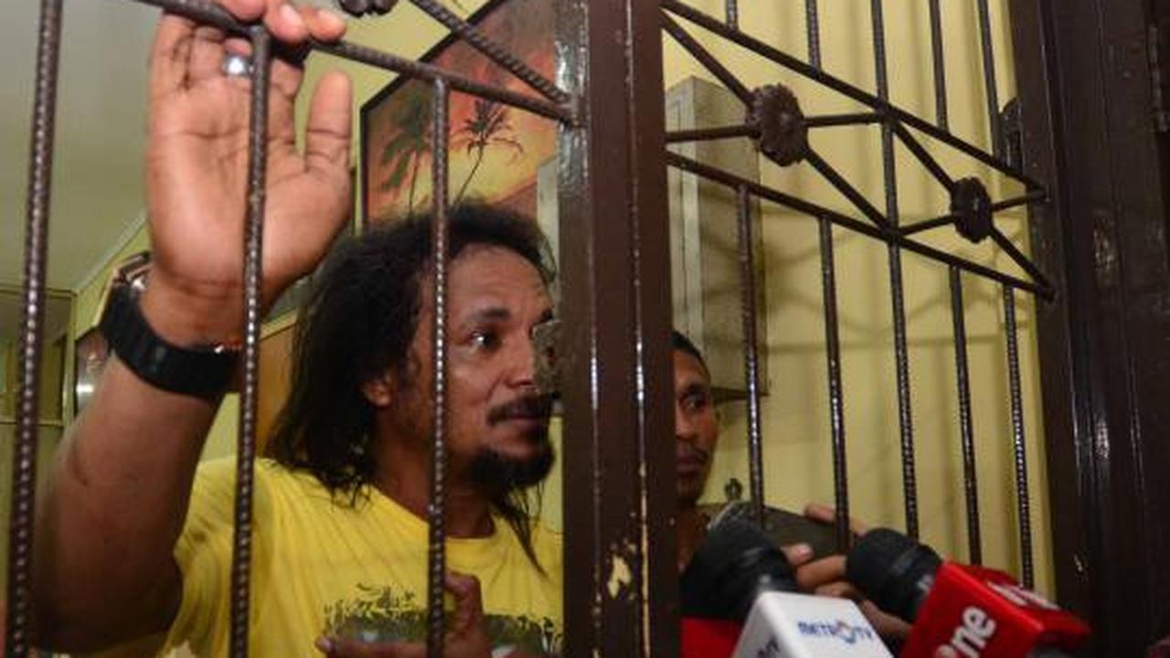 Massa pendukung John Kei datangi RS Polri