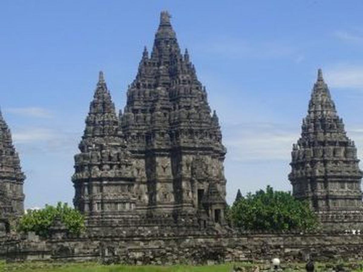 6.	Candi Bubrah