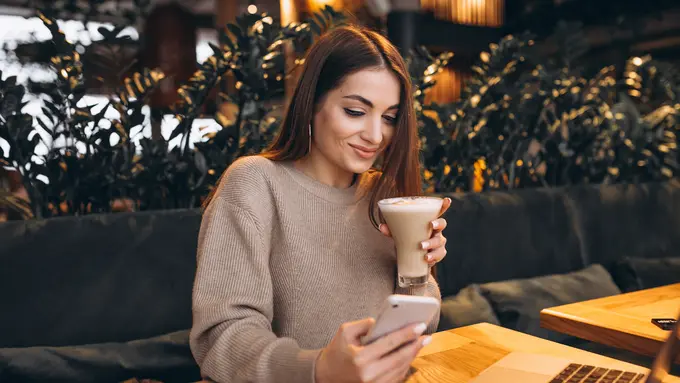 wanita oktober disukai dari chatting