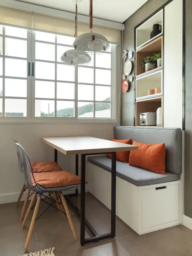 Jangan menempatkan furnitur besar di dekat jendela