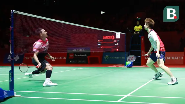 Jonatan Christie melawan Shi Yuqi di babak semifinal Indonesia Masters 2023