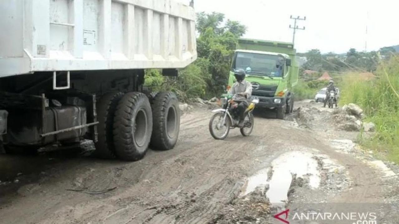 Penantian Panjang Berakhir! Pemprov Sumsel Kucurkan Rp7 Miliar untuk Perbaikan Jalan OKU