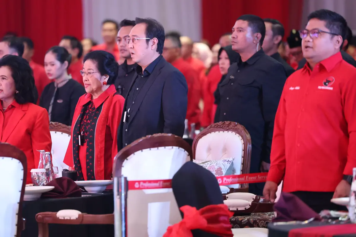 Presiden Kelima RI yang juga Ketua Umum DPP PDI Perjuangan (PDIP) Megawati Soekarnoputri menghadiri Penganugerahan Trisakti Tourism Award (Desa Wisata) 2025.