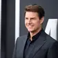 Tom Cruise tumbuh dalam kemiskinan dan ayahnya yang kerap berlaku kasar. Kini, siapa sih yang nggak kenal namanya? (JAMIE MCCARTHY / GETTY IMAGES NORTH AMERICA / AFP)