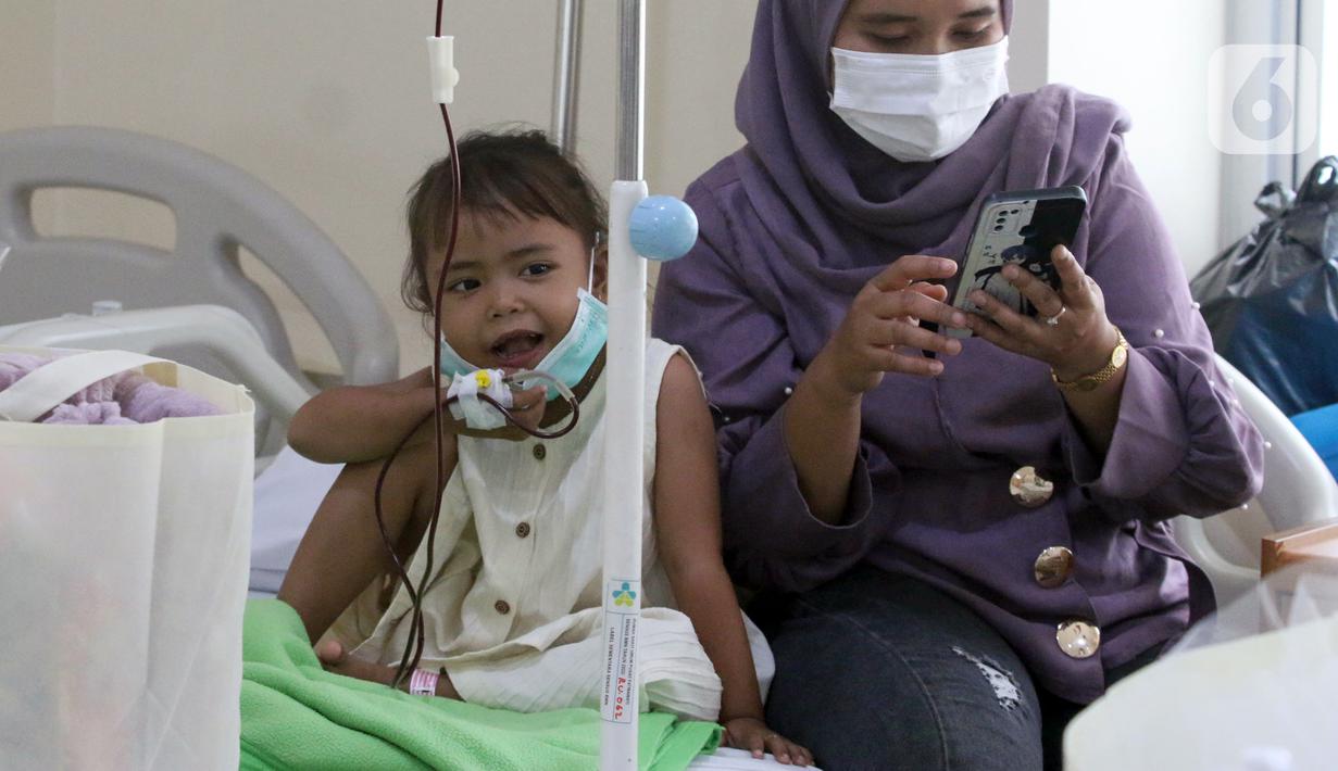 Berdasarkan hasil penelitian Eijkman tahun 2012, diperkirakan angka kelahiran bayi dengan thalasemia mayor sekitar 20 persen atau 2.500 anak dari jumlah penduduk di Indonesia sekitar 240 juta. (merdeka.com/Arie Basuki)
