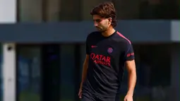 Reaksi Negatif dari Ruang Ganti Barcelona untuk Ferran Torres