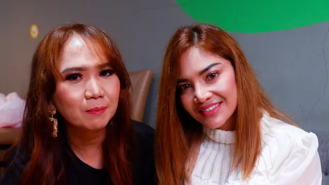 Irma Darmawangsa dan Roseeta