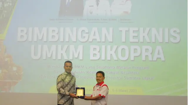 Program Bikopra Aspekpir itu sendiri diperkenalkan kepada petani kelapa sawit plasma di Sumatra Utara.