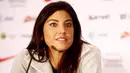 Kiper Wanita Amerika Serikat, Hope Solo saat melakukan jumpa pers di Marriott Marquis, Rabu (27/5/2015). (Reuters/Andy Marlin)