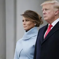 Donald Trump kini sudah resmi menjadi Presiden Amerika ke-45, dalam pelantikannya yang berlangsung pada Jumat (20/1), di Gedung Capitol, Washington DC, Jumat siang ( 20/1/2017) waktu setempat. (doc.dailymail.com)