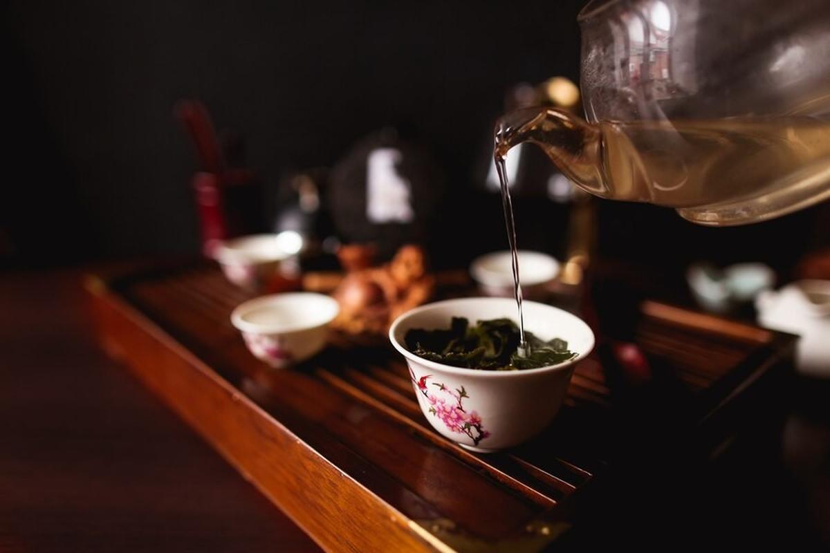 Ritual Minum Teh