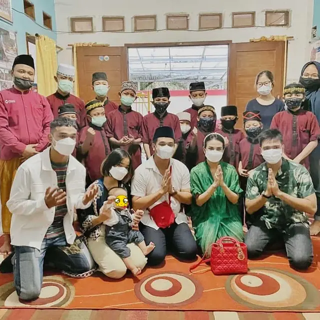 7 Kebersamaan Vanessa Angel dan Bibi Ardiansyah dengan Keluarga, Penuh Kenangan