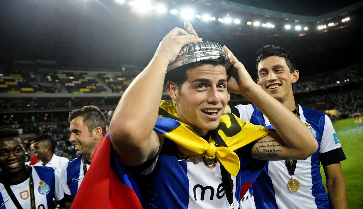 James Rodriguez. Gelandang serang berusia 30 tahun yang kini menjalani musim pertama di Al Rayyan ini didatangkan FC Porto dari Banfield di awal musim 2010/2011 dengan mahar 7 juta euro. Pada awal musim 2013/2014 Porto melepasnya ke AS Monaco dengan nilai 45 juta euro. (AFP/Patricia De Melo Moreira)