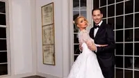 Paris Hilton menceritakan tentang gaun pengantinnya (dok.Instagram/@parishilton/https://www.instagram.com/p/CY4XgNAvrJT/Komarudin)