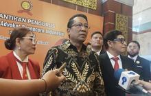 Menkum Akan Cek Isu Pelaporan Pandji Pragiwaksono ke Polisi