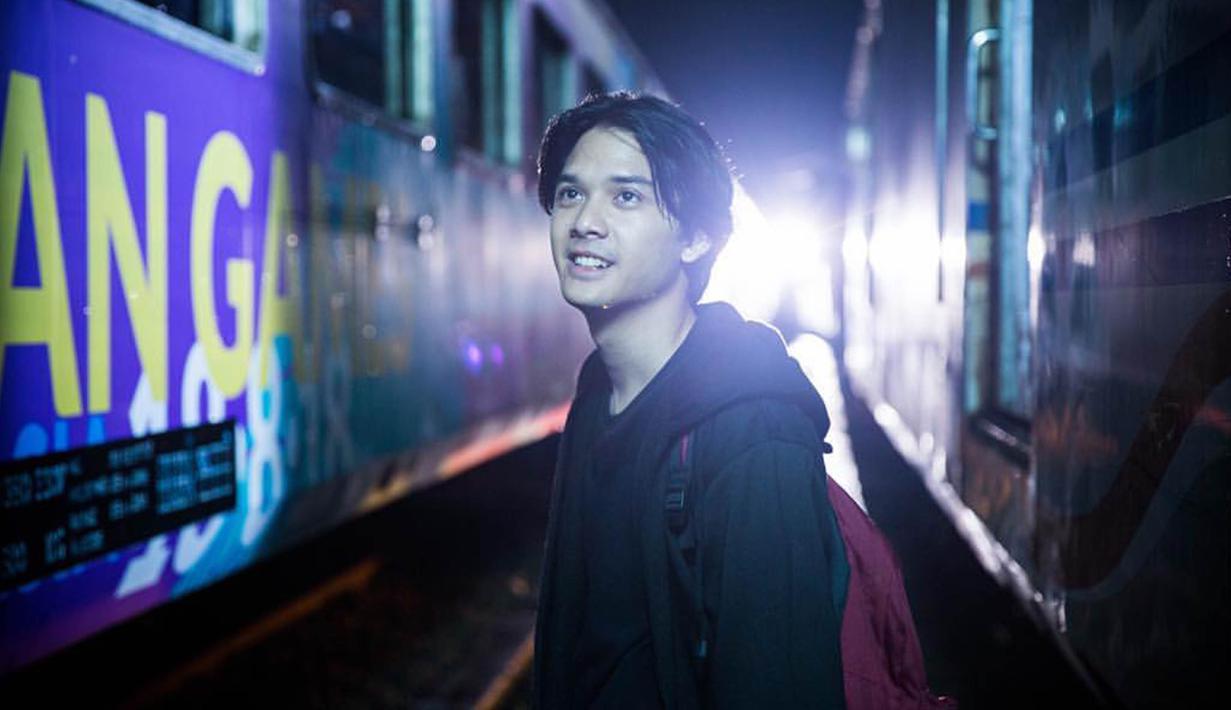 Baskara Mahendra mengawali karier beraktingnya dalam film pendek berjudul Cita dan Cinta yang tayang di Youtube pada 2017 lalu. (Liputan6.com/IG/@baskaramahendra)