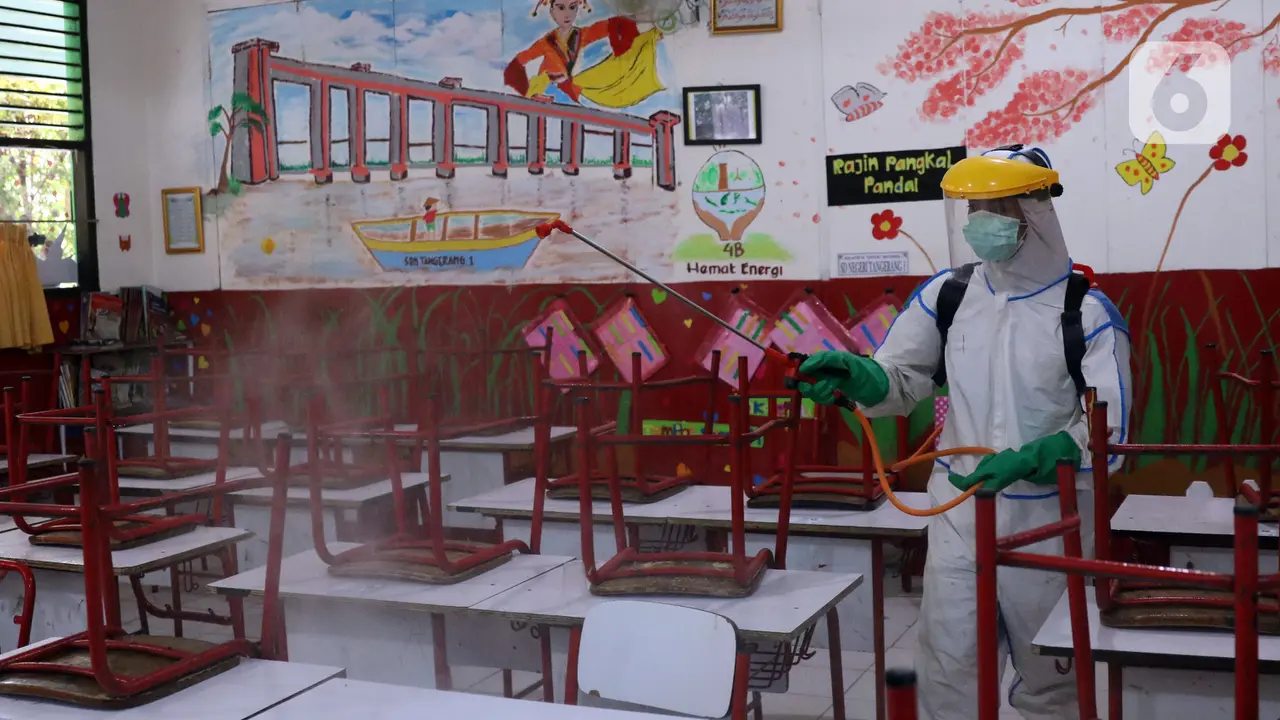 FOTO: Persiapan Sekolah di Tangerang Menghadapi New Normal