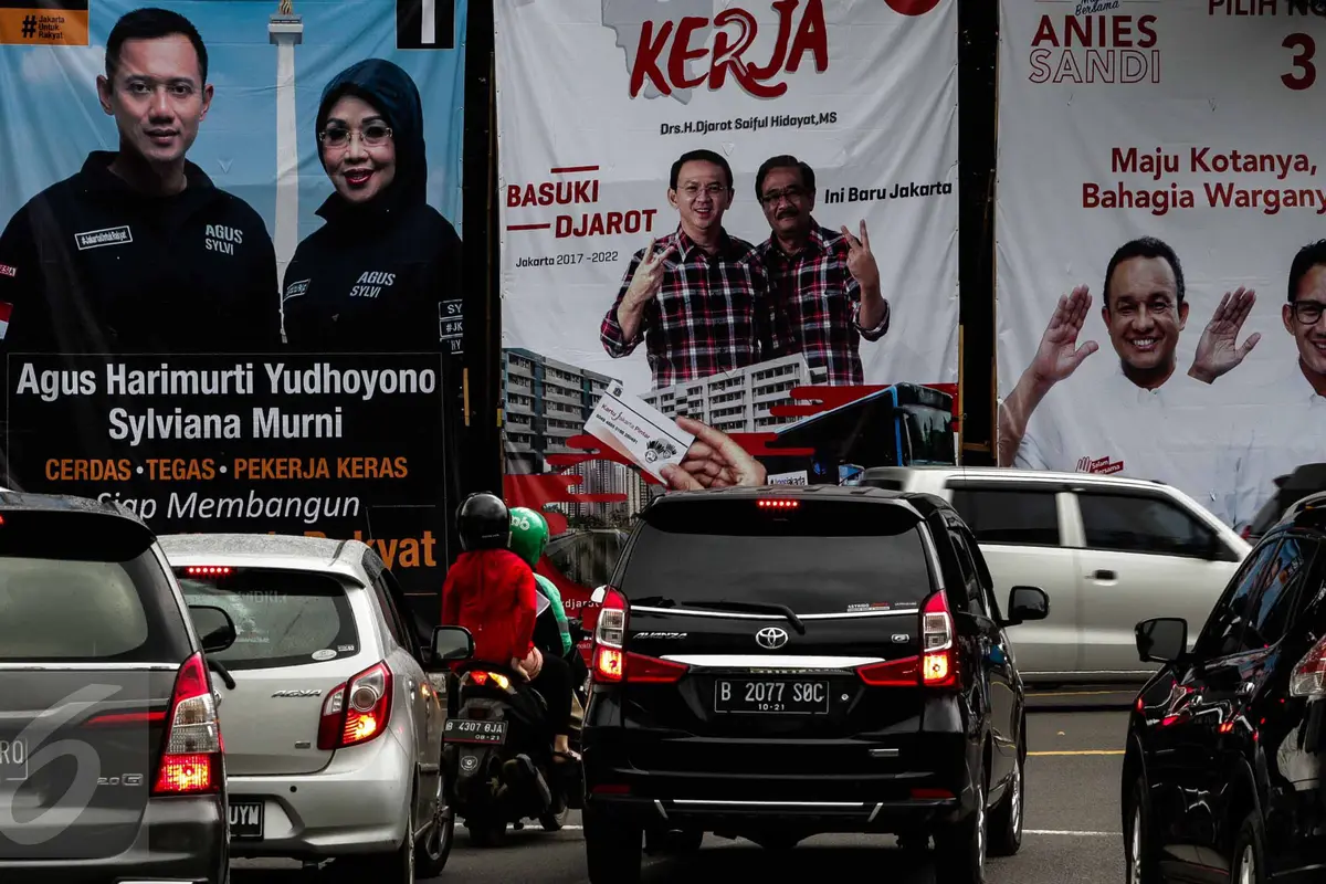 20161121-Baliho kampanye Pilkada DKI mulai hiasi Ibu Kota-Jakarta